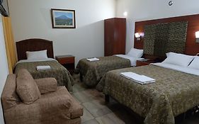 Hotel Casona Blanca  3*
